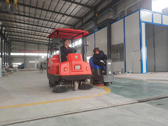 電動(dòng)清掃車(chē)有哪些優(yōu)勢(shì),適用于哪些范圍